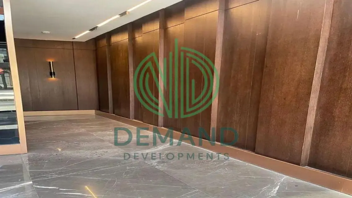 Stunning 600 sqm Apartment in Prime Location