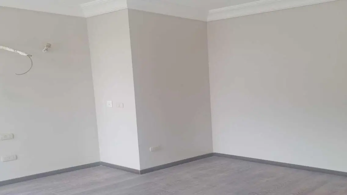 Apartment for Rent in Galleria Moon Valley