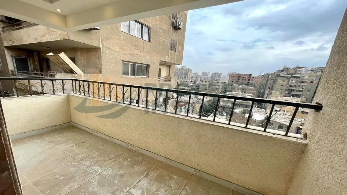 شقة فاخرة للبيع في منطقة مميزة