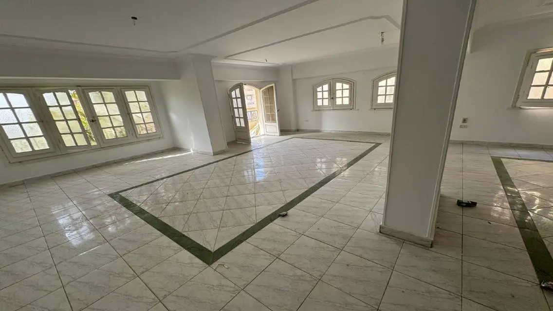 Stunning 3-Bedroom Apartment in the Heart of the City