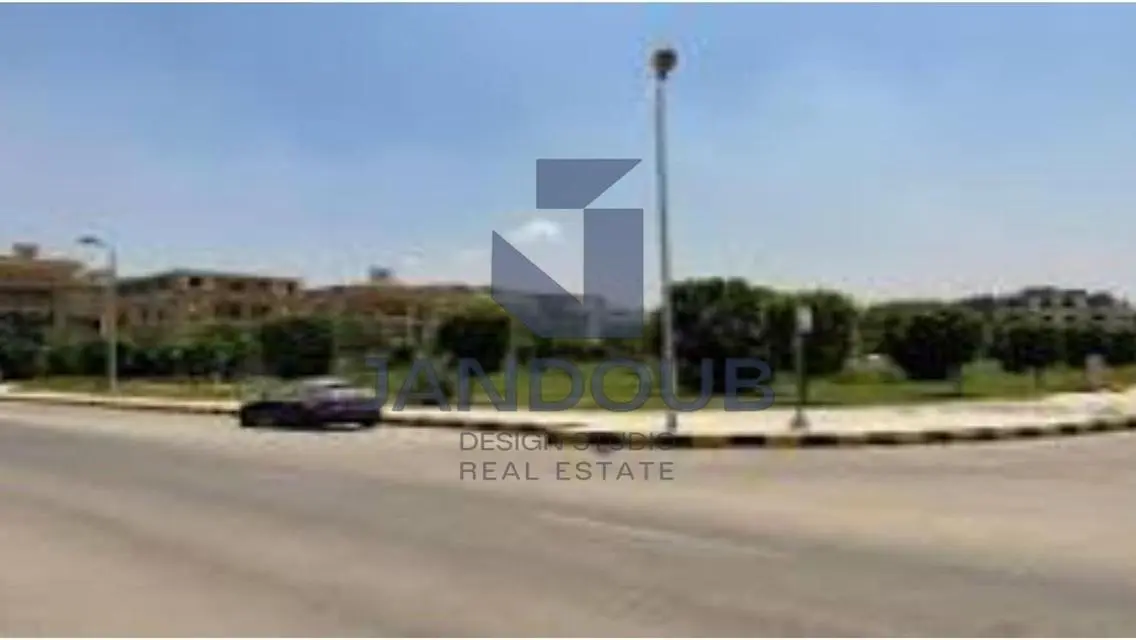 Luxury 3-Bedroom Apartment with Private Garden