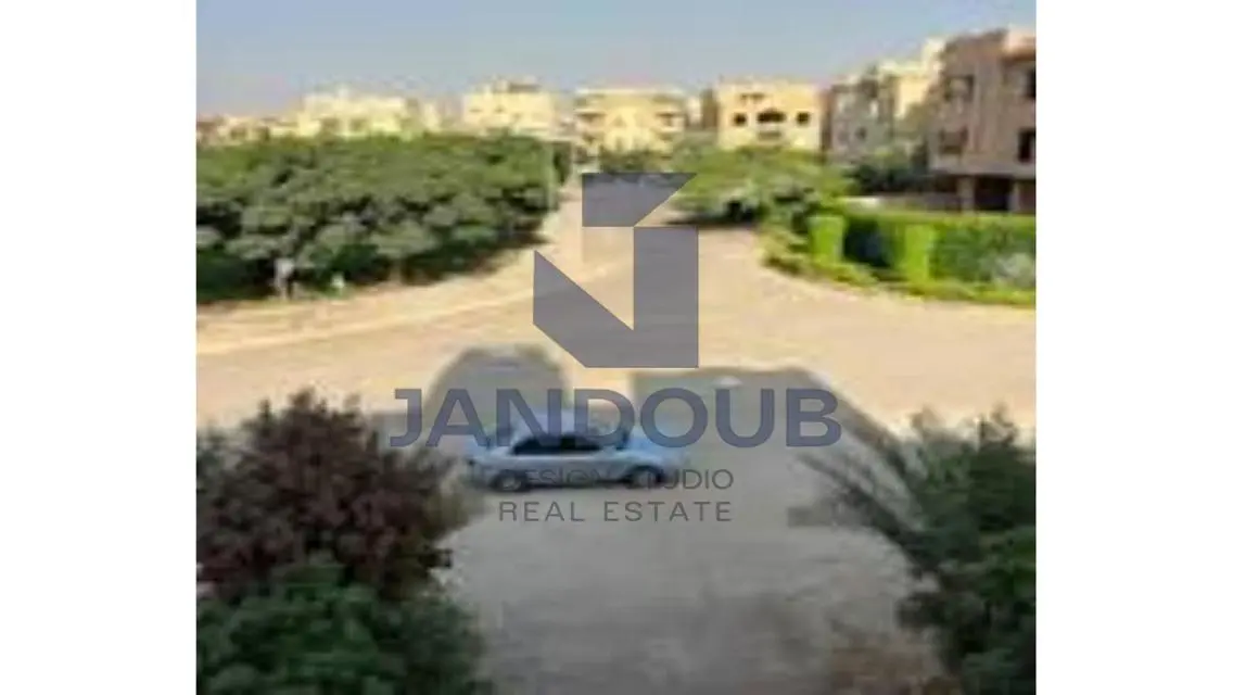 Luxury 3-Bedroom Apartment with Private Garden