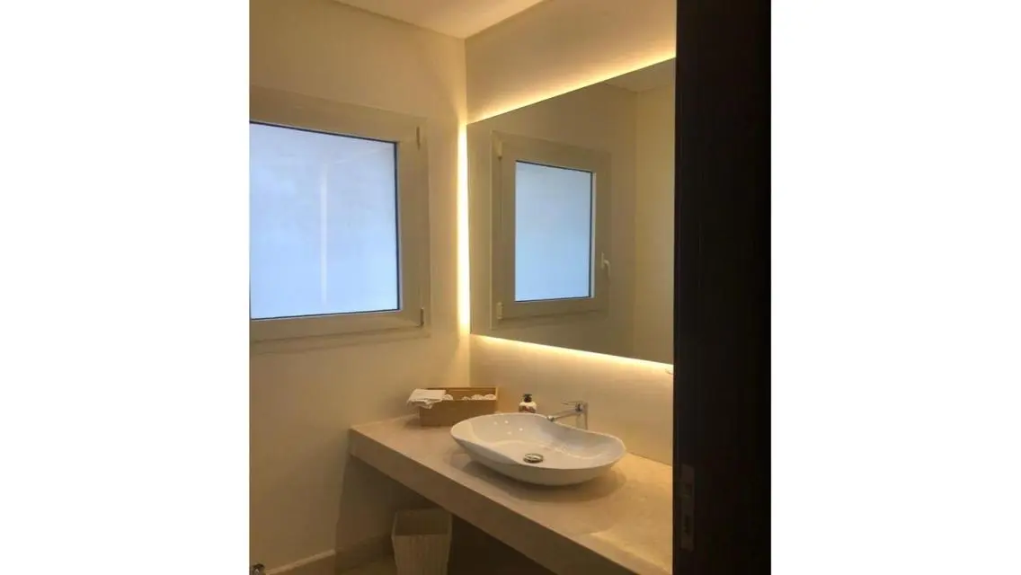 Luxury Villas with Stunning Features in an Upscale Neighborhood