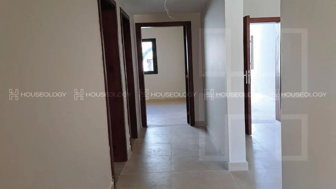 Luxury Villa with Stunning Views for Sale -2031-