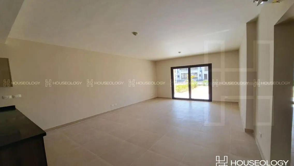 Luxury Villa with Stunning Views for Sale -2031-