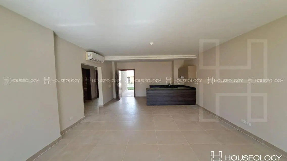 Luxury Villa with Stunning Views for Sale -2031-