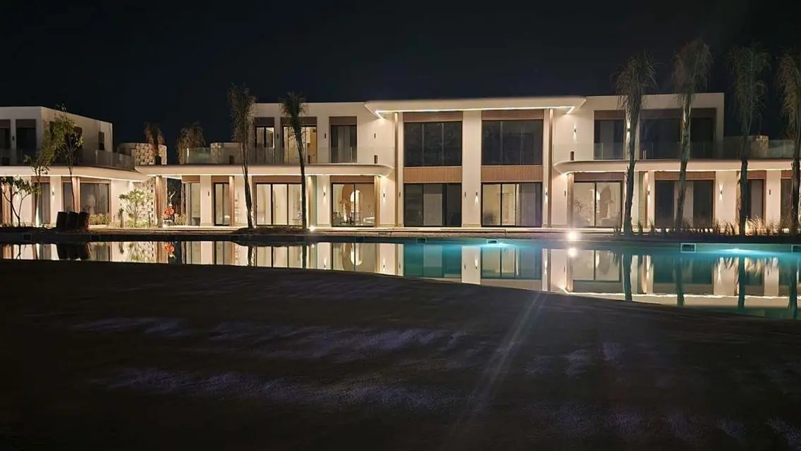 Luxury Apartment for Rent with Private Pool and Garden