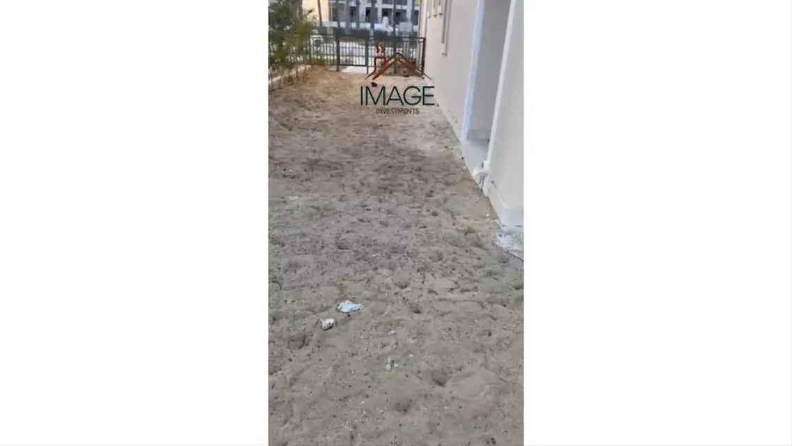 شقة فاخرة للبيع في موقع متميز