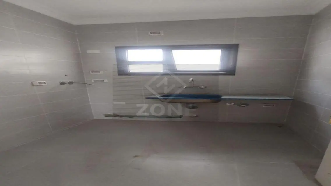 Luxury Apartment for Sale in B8