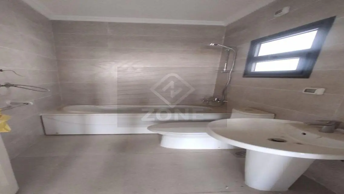 Luxury Apartment for Sale in B8
