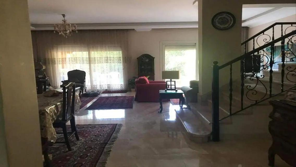 فيلا فاخرة للاشتراك بالقرب من المعالم الرئيسية