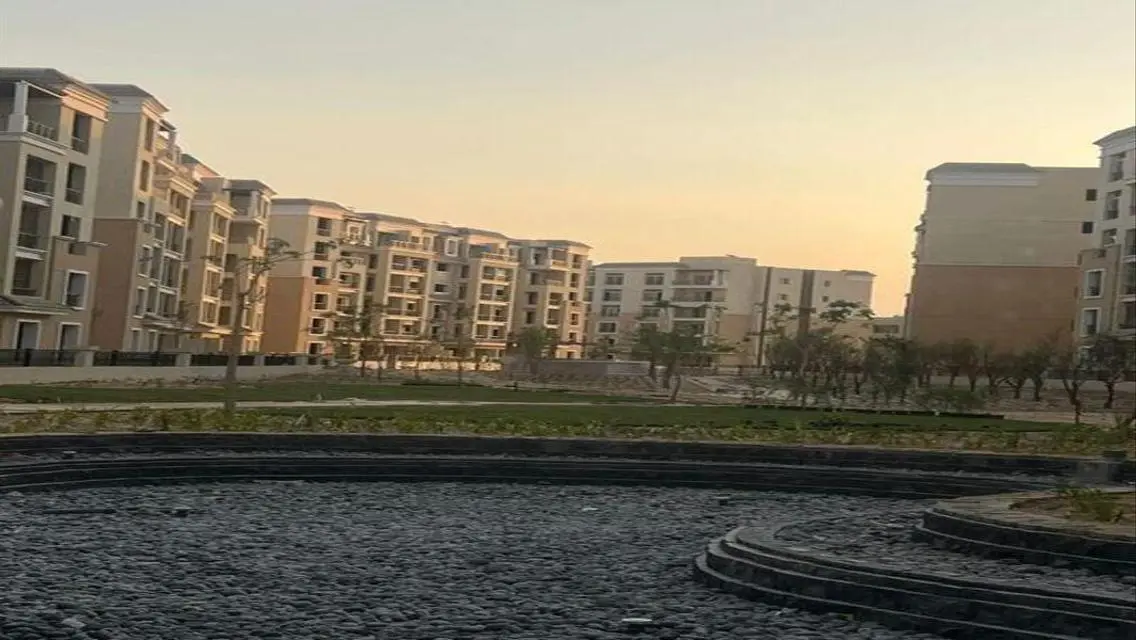 فيلا فاخرة مع مسبح خاص وحديقة خاصة في قلب المدينة