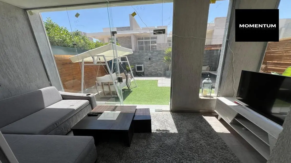 Luxury Town House Available in Donia