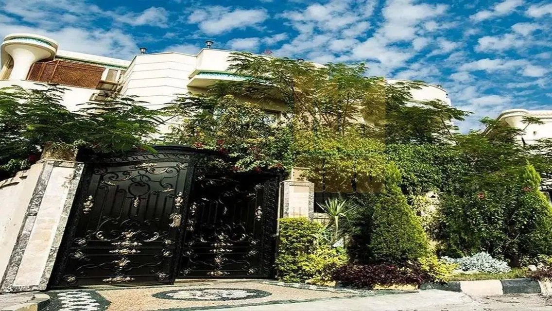Luxury Villa for Rent with Private Pool and Garden