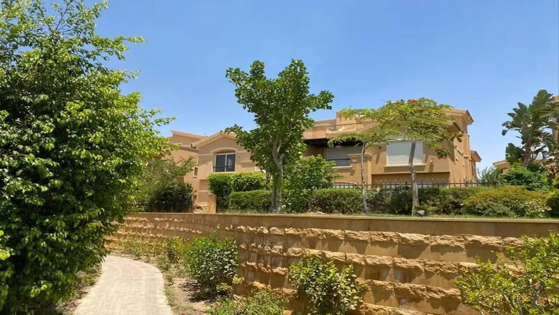 فيلا فاخرة للبيع بـ 23,000,000 جنية