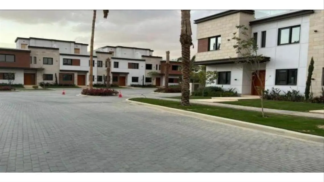 Luxury Villa for Sale in Reedy Group at 14,000,000