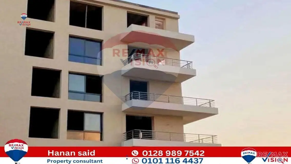 Luxury Apartment with Stunning View - 165