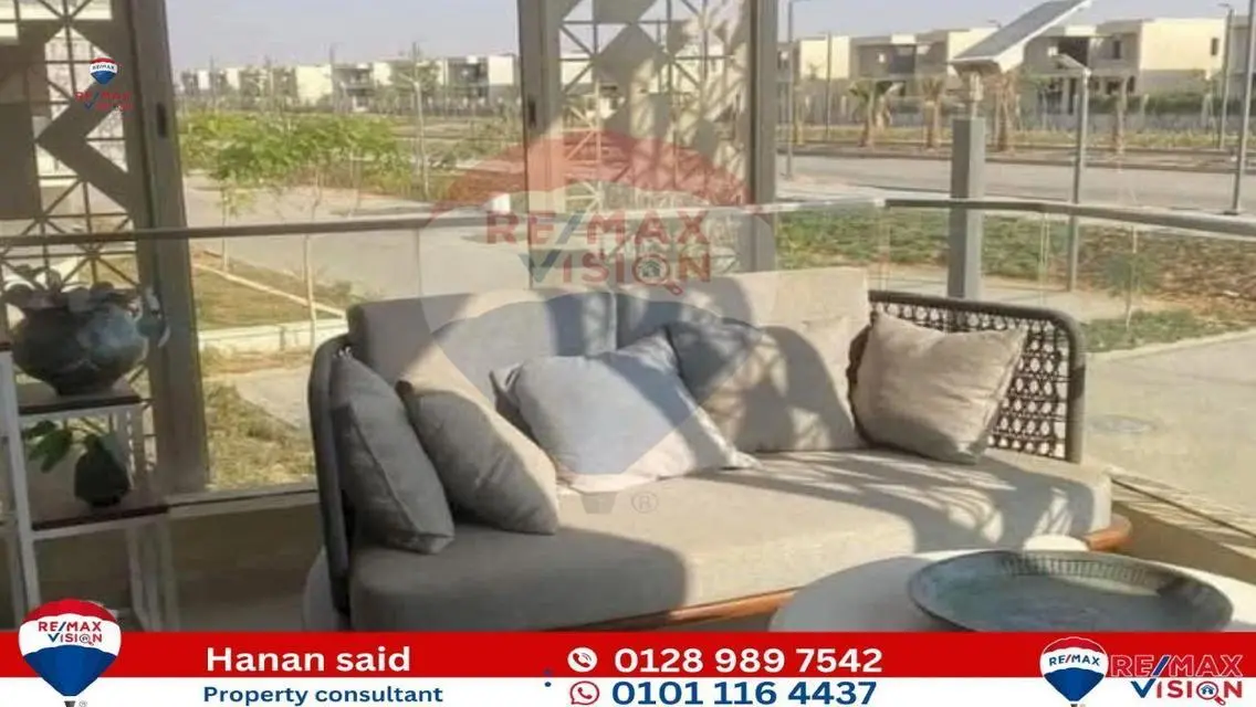Luxury Apartment with Stunning View - 165