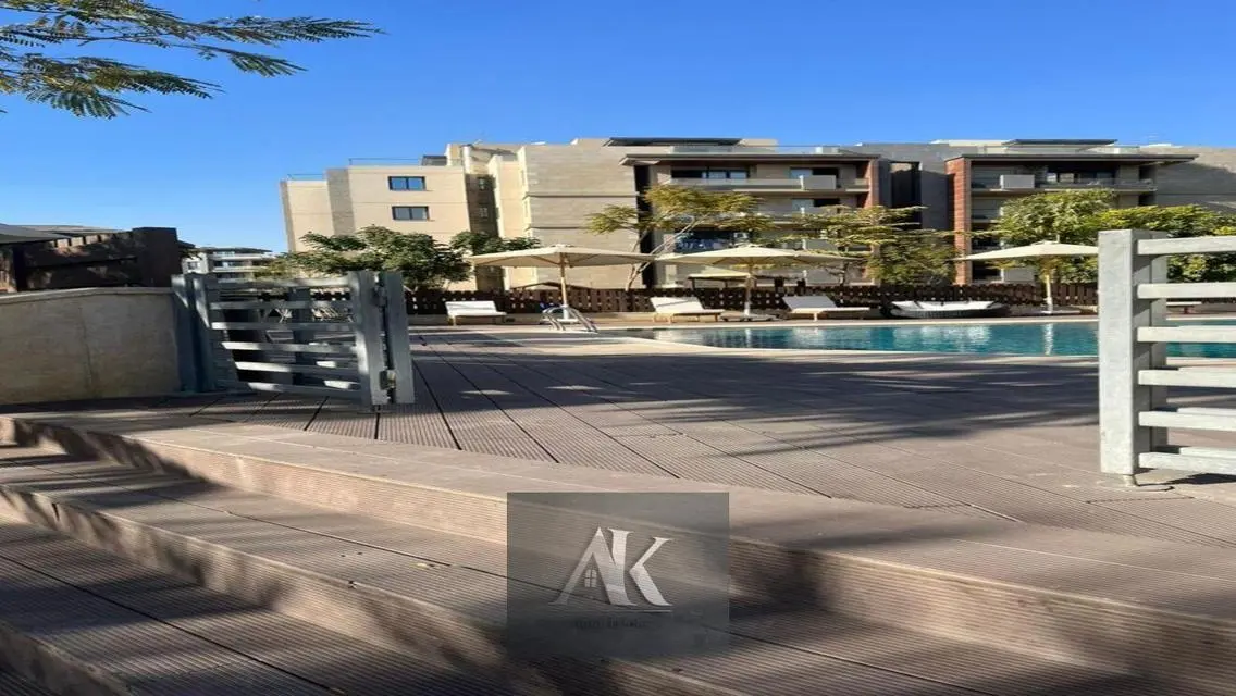 Luxury Apartment with Lake View - 140 sqm