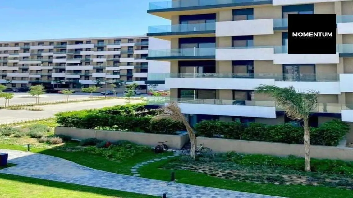Luxurious Apartment with Security and Balcony in a Prime Location