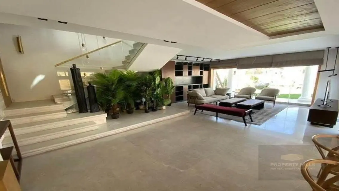 Luxury Villa for Sale with Garden and Shared Pool