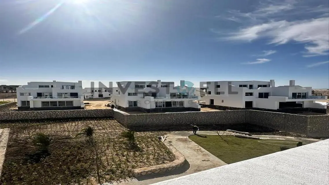 Luxury Apartment with Balcony and Shared Pool for Sale