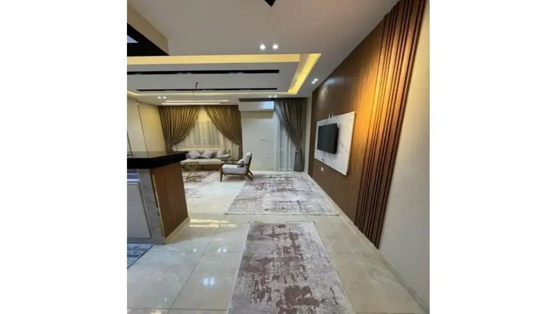 Stylish Apartment for Sale with Central Air Conditioning and Balcony