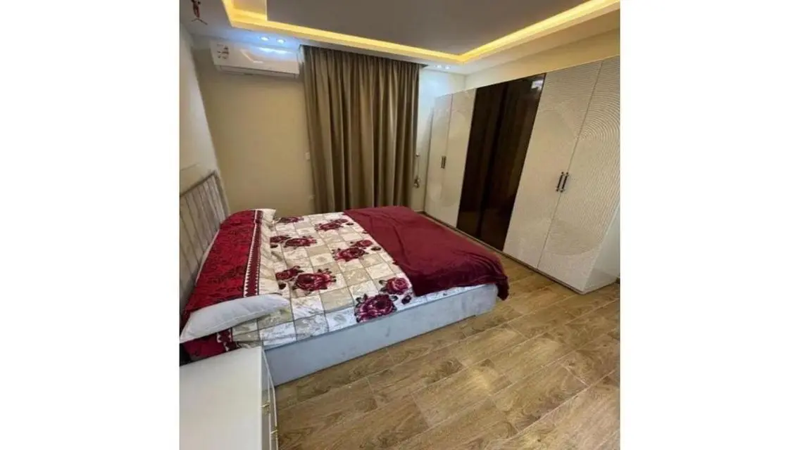 Stylish Apartment for Sale with Central Air Conditioning and Balcony