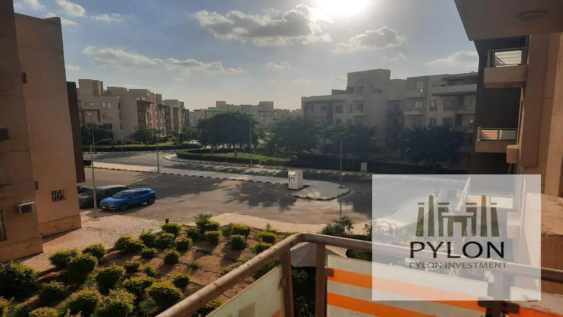 Unique Investment Opportunity in 240m² Property
