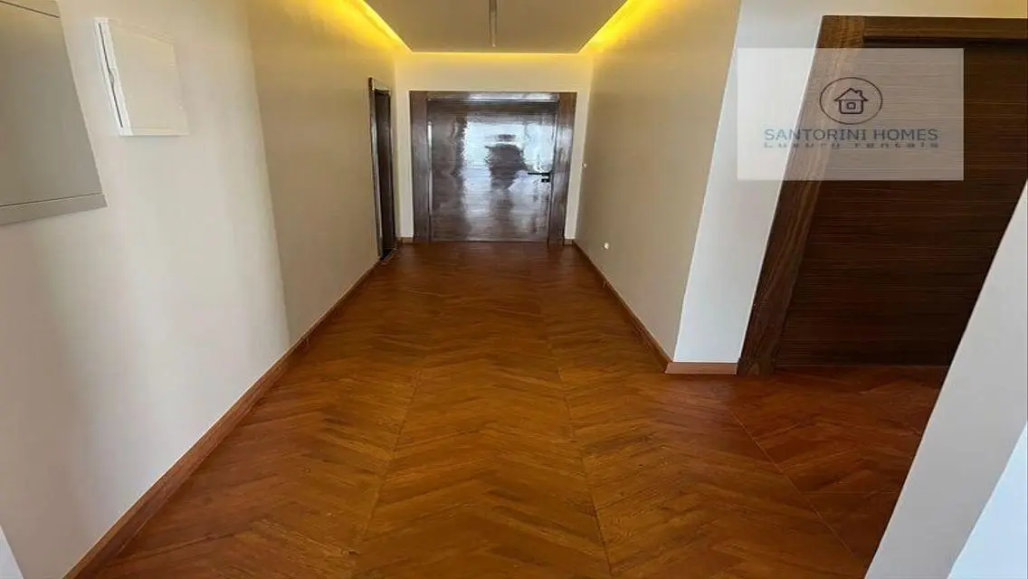 Luxury Duplex Apartment for Rent in Santorini