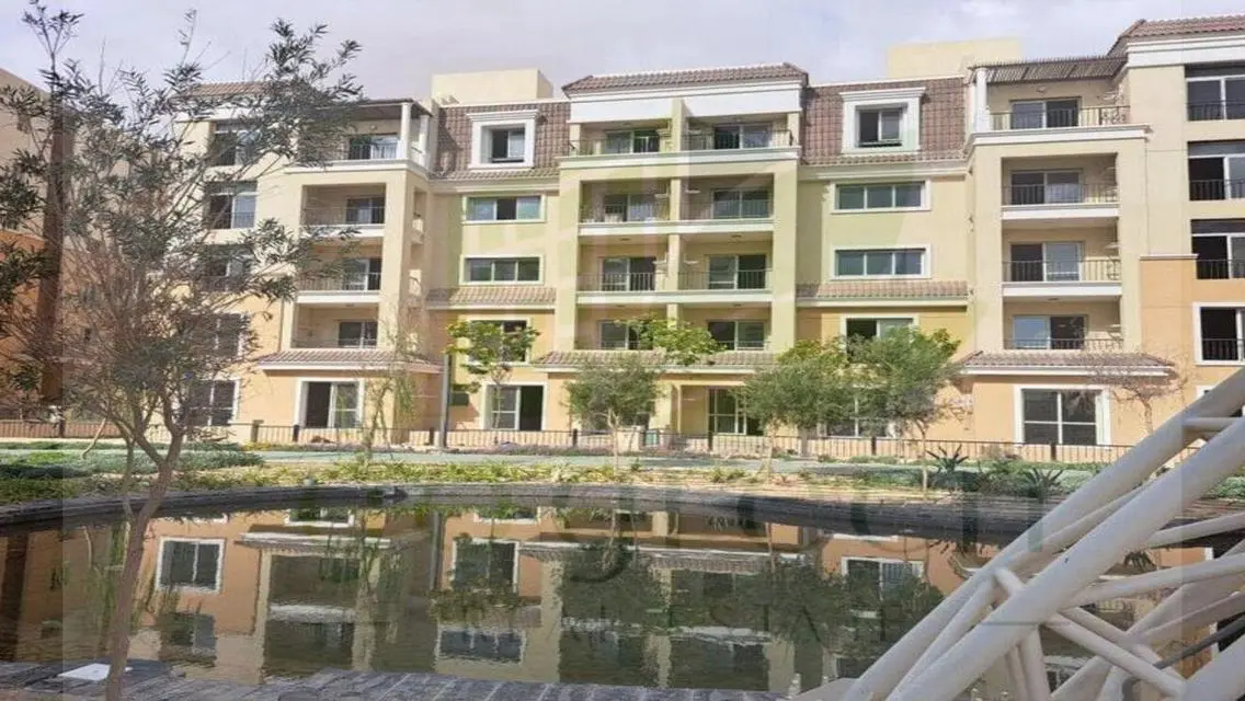Luxury 4-Bedroom Villa with Private Garden and Shared Pool