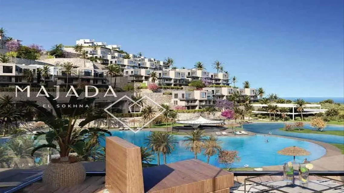 Luxury Apartment for Sale in Majada Sokhna - Stunning Lake View