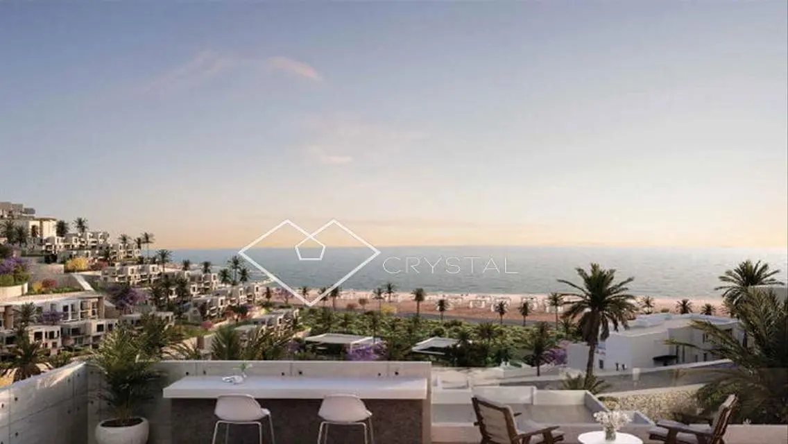 Luxury Apartment for Sale in Majada Sokhna - Stunning Lake View