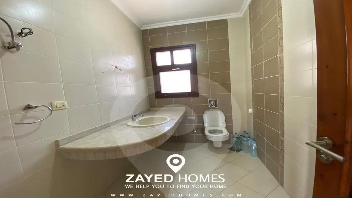 Luxury Apartment for Rent with Various Features