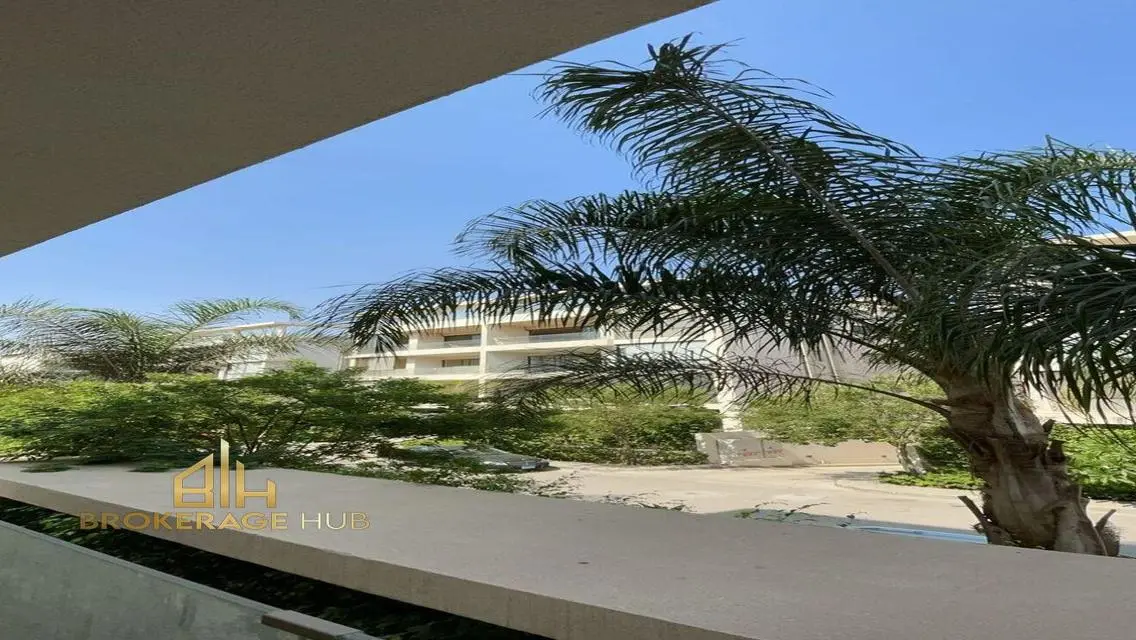 Luxury Apartment at Attractive Price with Spacious Features