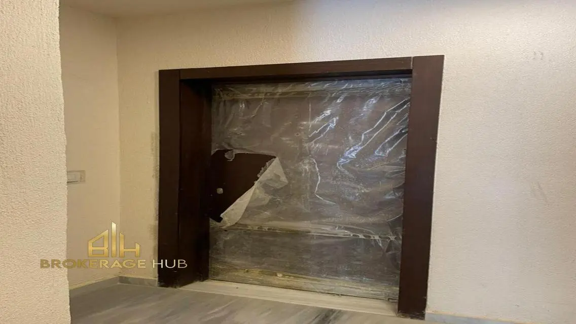 Luxury Apartment at Attractive Price with Spacious Features