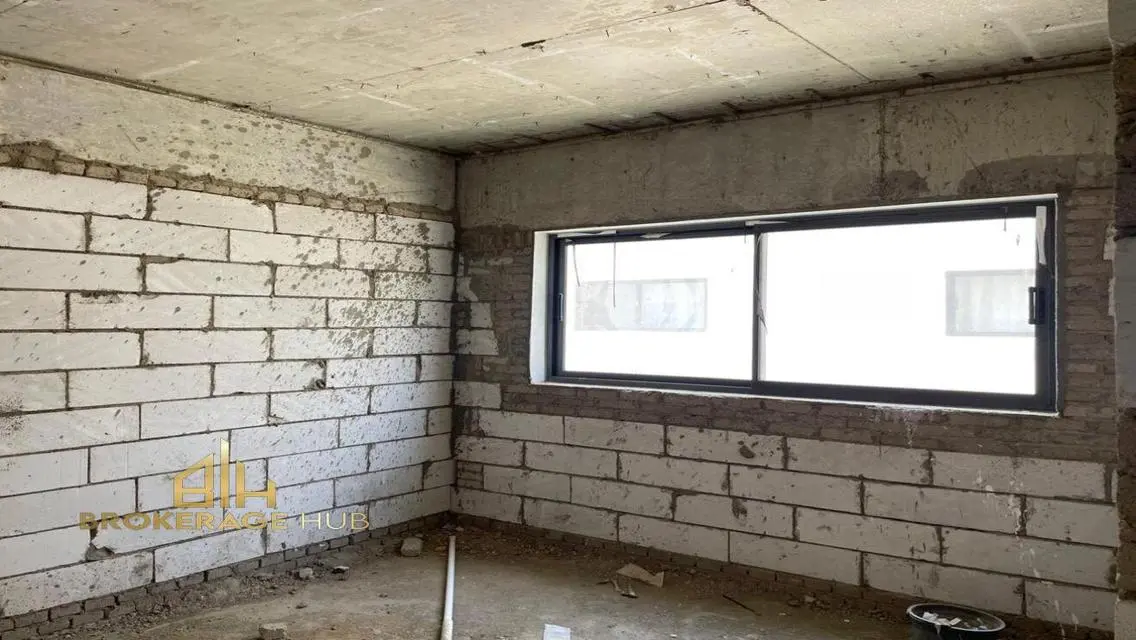 Luxury Apartment at Attractive Price with Spacious Features