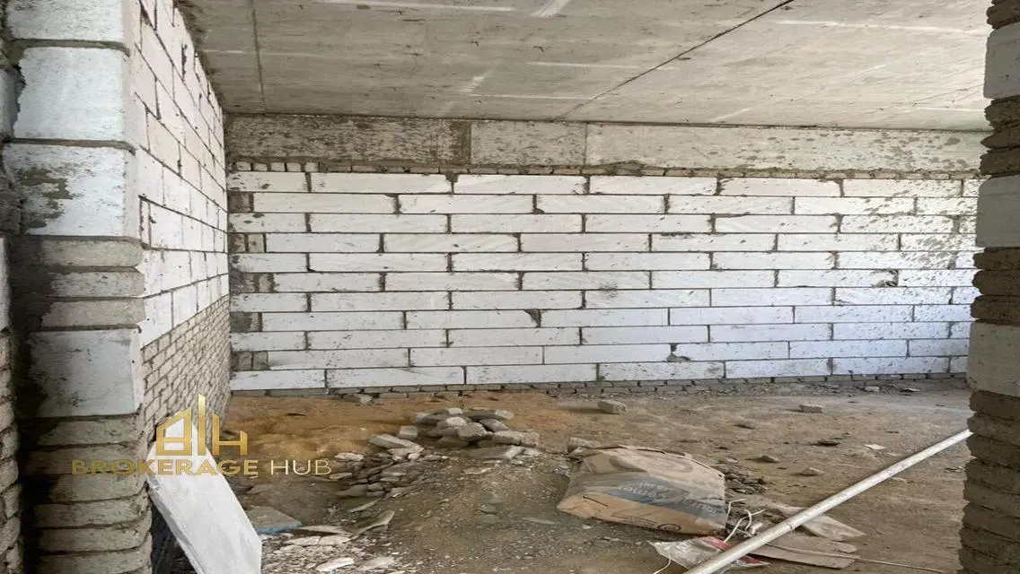 Luxury Apartment at Attractive Price with Spacious Features