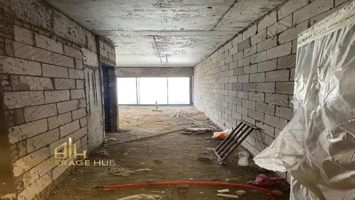 Luxury Apartment at Attractive Price with Spacious Features