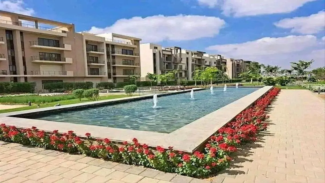 فيلا مذهلة للبيع مع وسائل راحة فاخرة