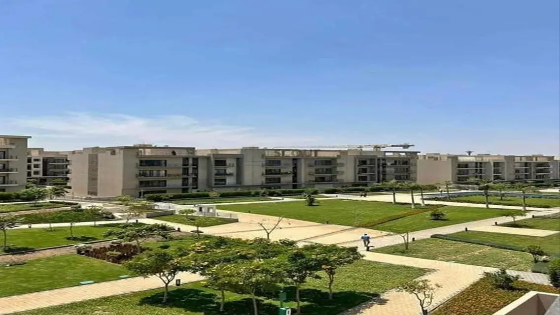 فيلا مذهلة للبيع مع وسائل راحة فاخرة