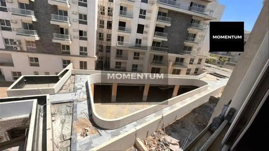 شقة مطلة على الجبل