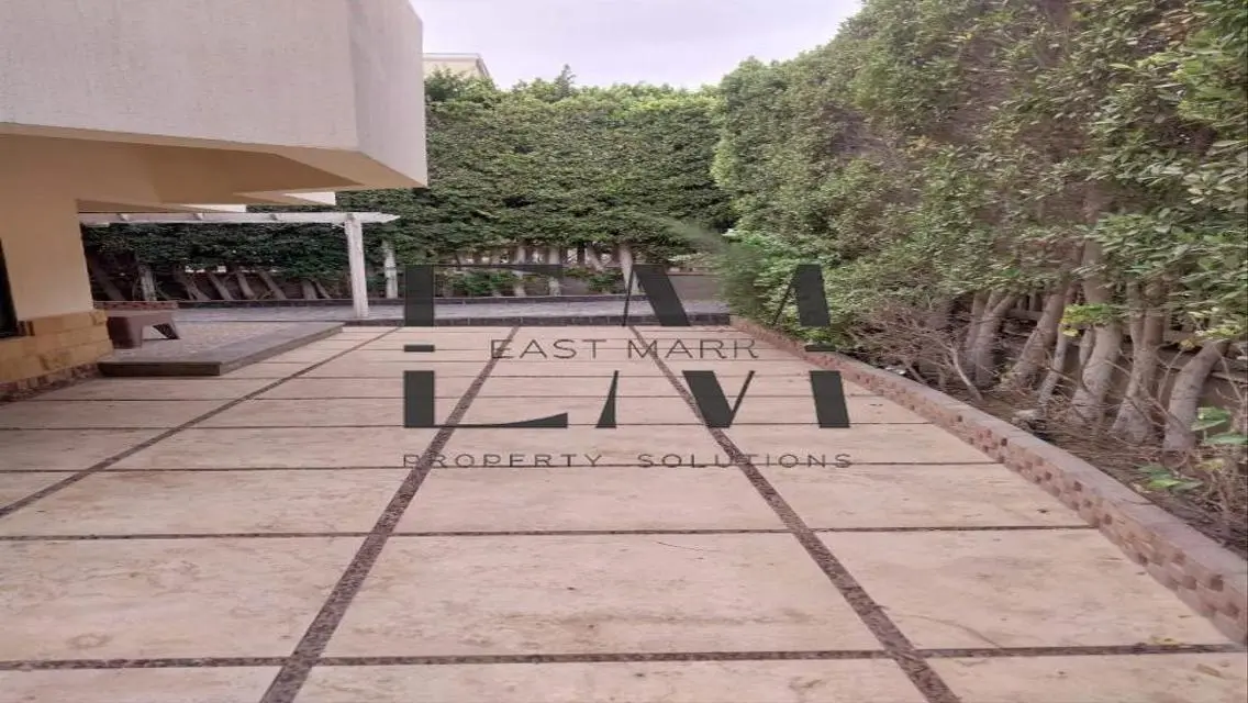 Luxury Apartment for 160,000 EGP with Private Garden and Pool
