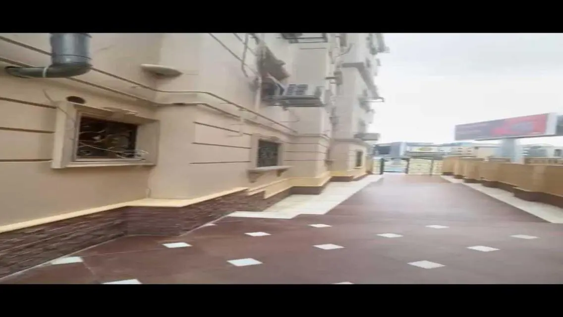 شقة فاخرة للبيع بمساحة 200 متر