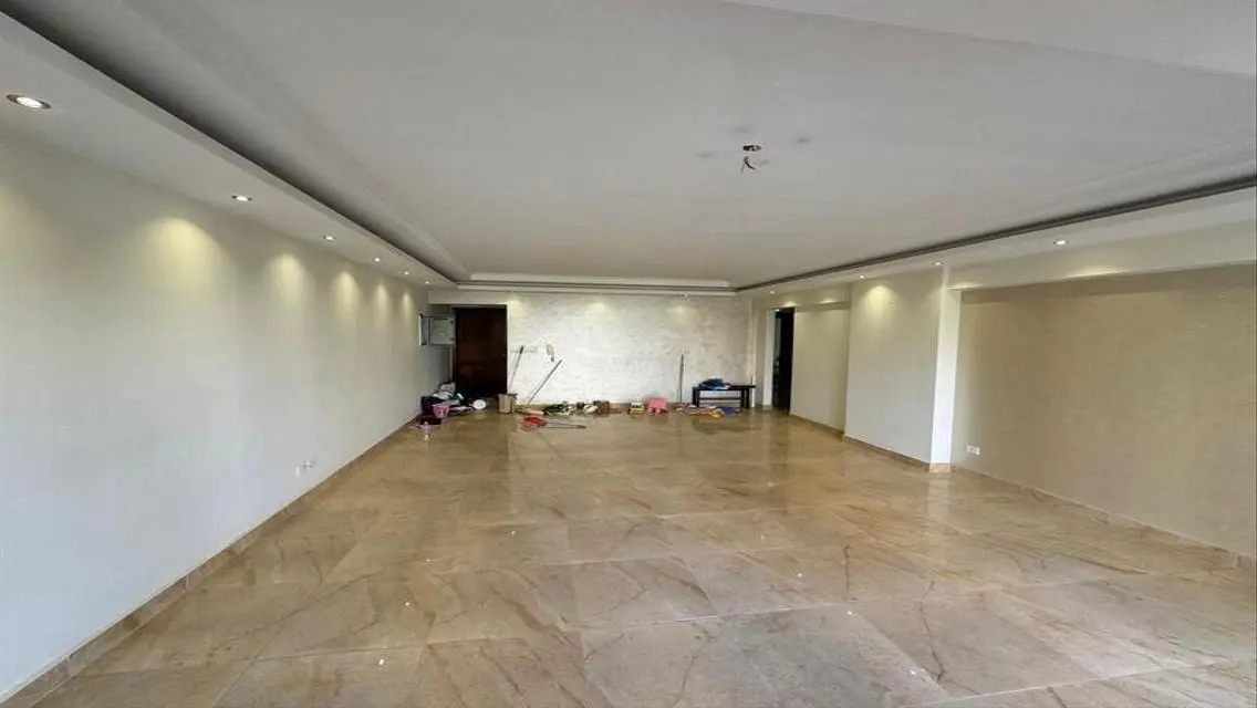 Luxurious Apartment in the Heart of the City