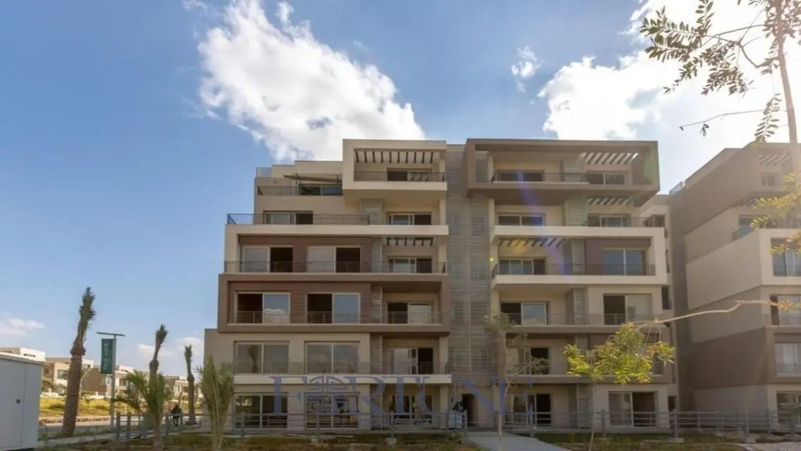 Luxurious Apartment with Spacious Layout for Sale