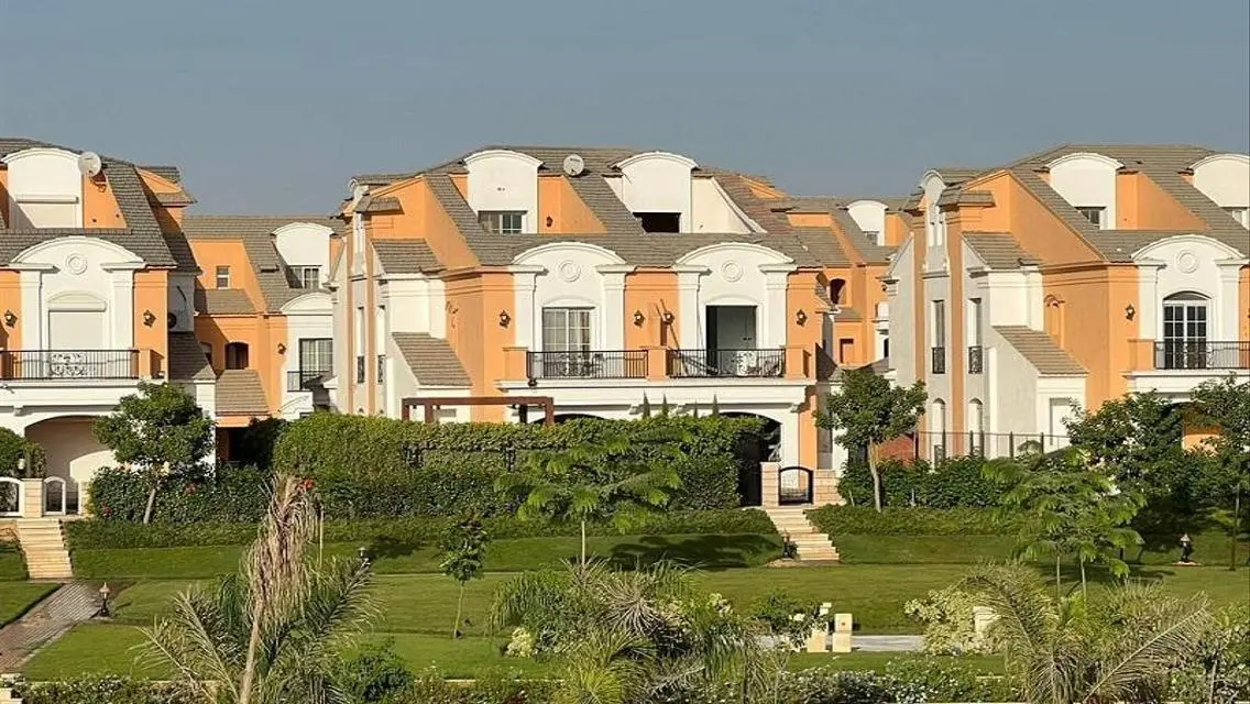 فيلا فاخرة بمساحة 266 متر للبيع