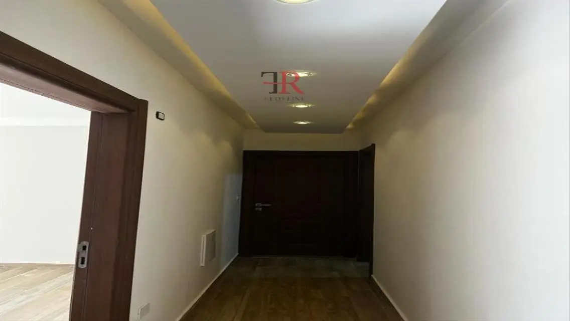 Luxury Apartment for Rent in Waterway