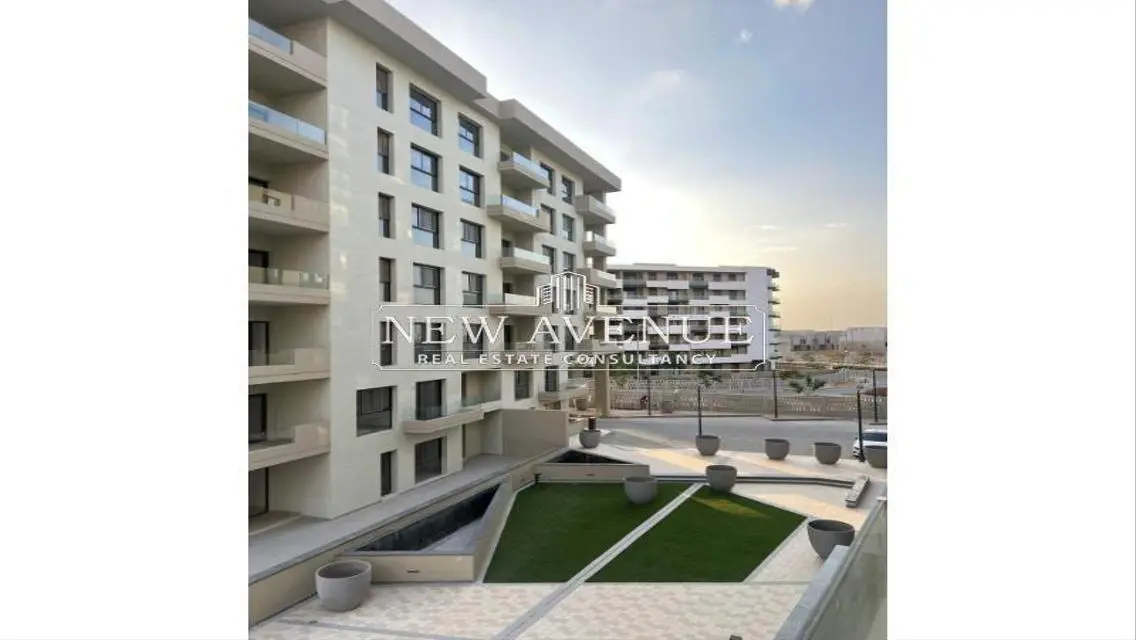 Luxurious Apartment in N1C7 with Private Garden