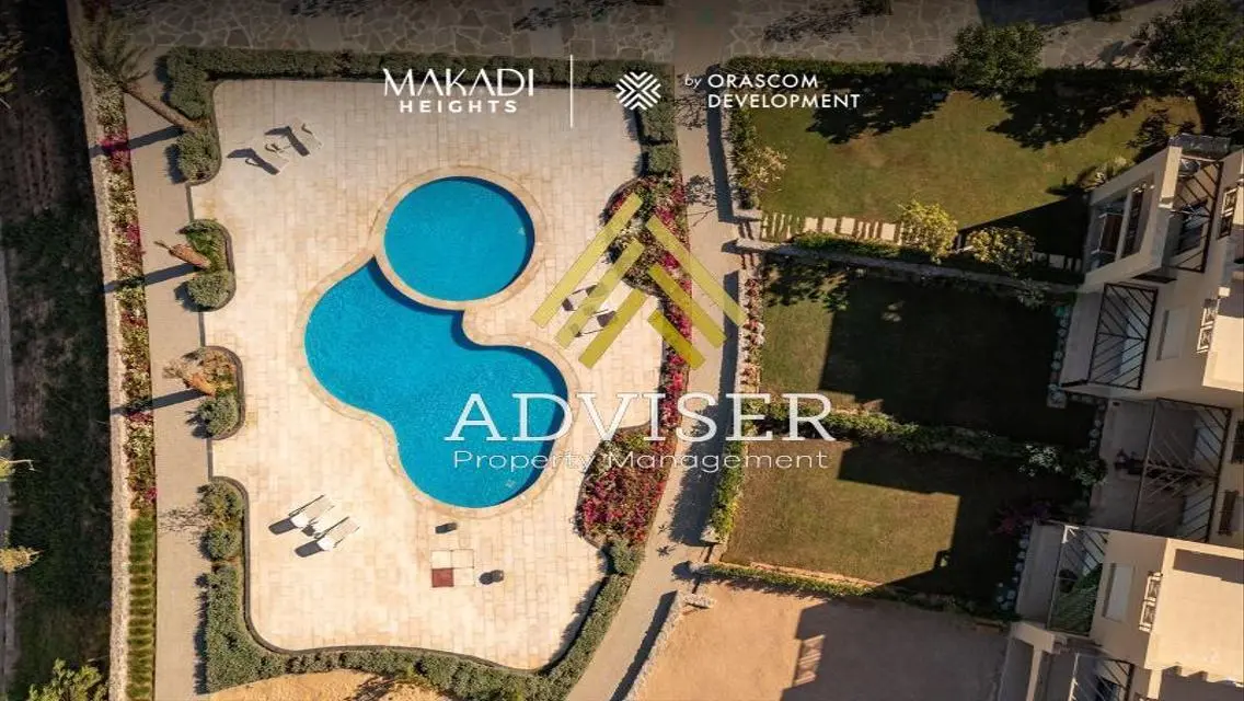 شقة فاخرة مع مسبح خاص وحديقة خاصة